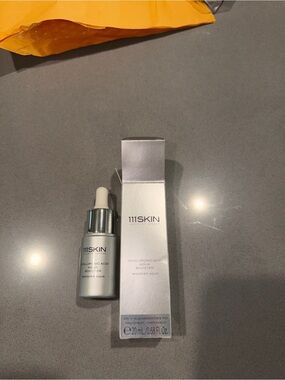 111SKIN Hyaluronic Acid Aqua Booster